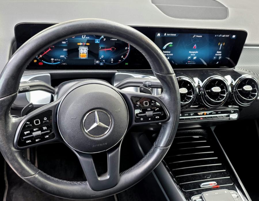 MERCEDES-BENZ GLB180D